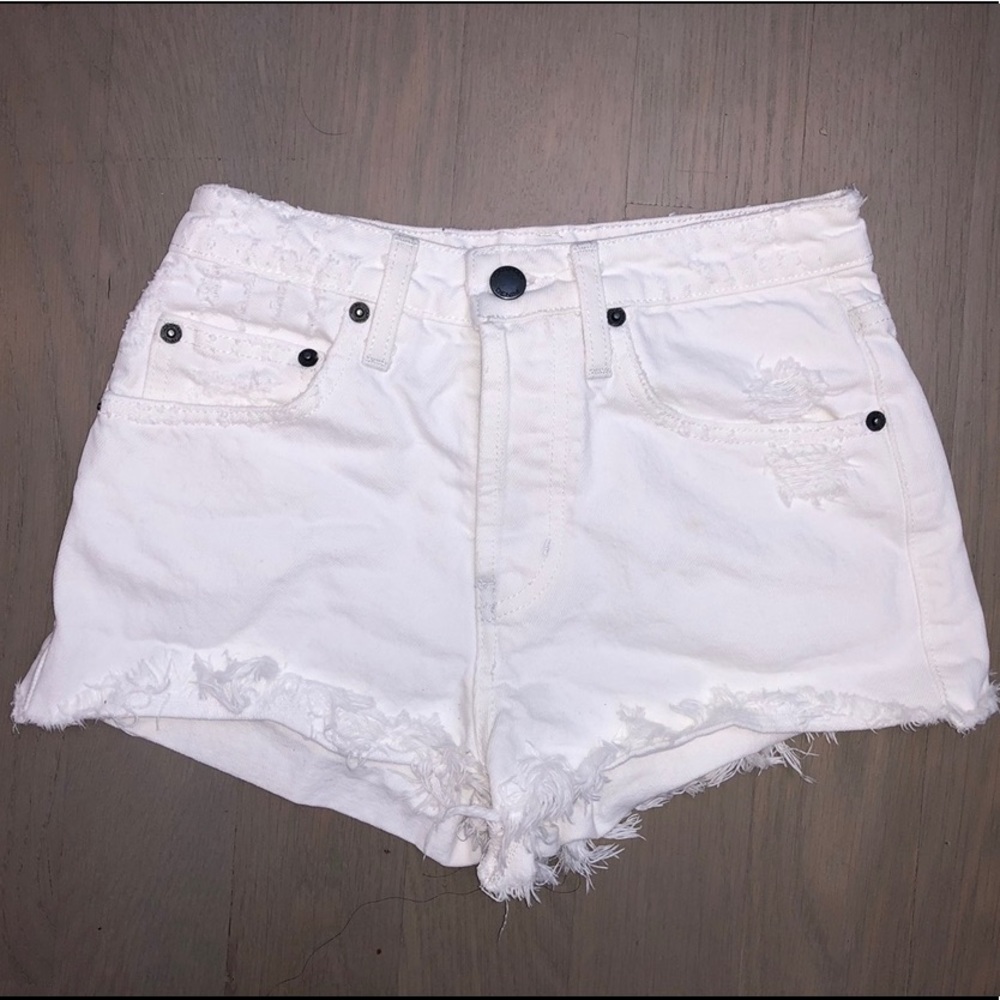 White Carmar denim shorts!!